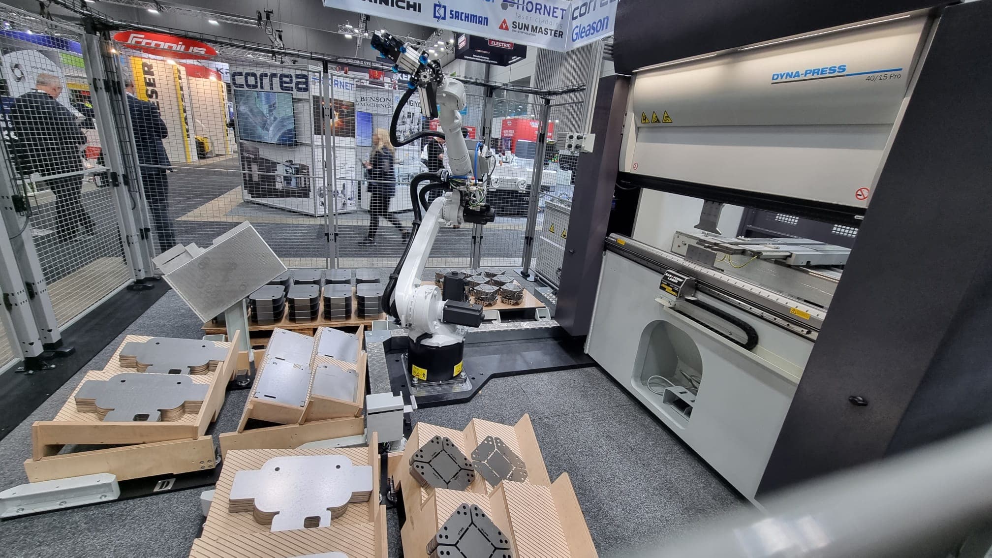 Wilson & Gilkes New Robotic Press Brake – Art to Part in 20 minutes
